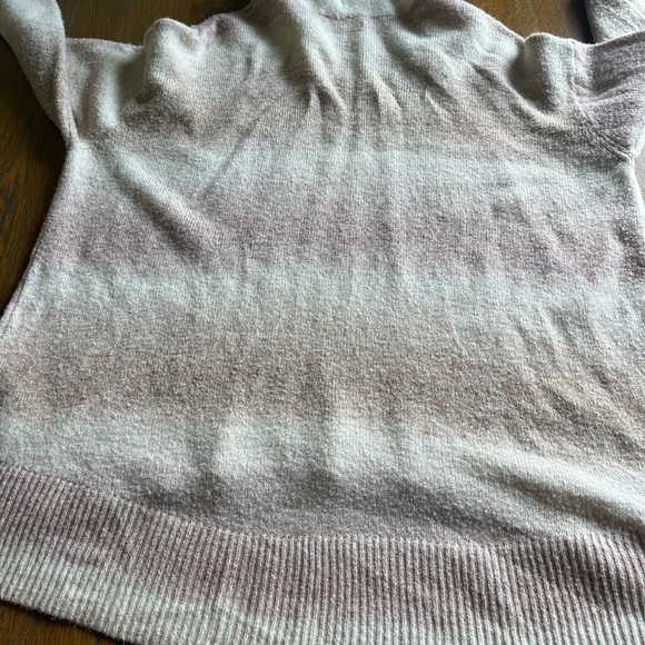 American Eagle Outfitters Pink Ombre Cowl Neck Sweater Hi Low Hemline Size XS - Picture 13 of 14